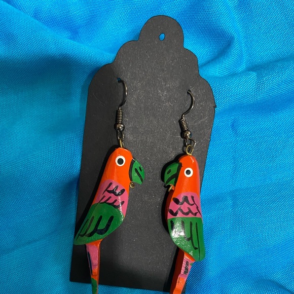 Jewelry - Vintage Parrot Earrings